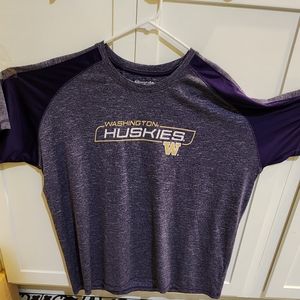 Washington Huskies T shirt